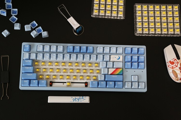 最佳入门客制化体验：达尔优A87天空蓝天空轴机械键盘+G黄PRO