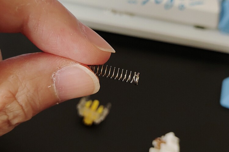 最佳入门客制化体验：达尔优A87天空蓝天空轴机械键盘+G黄PRO