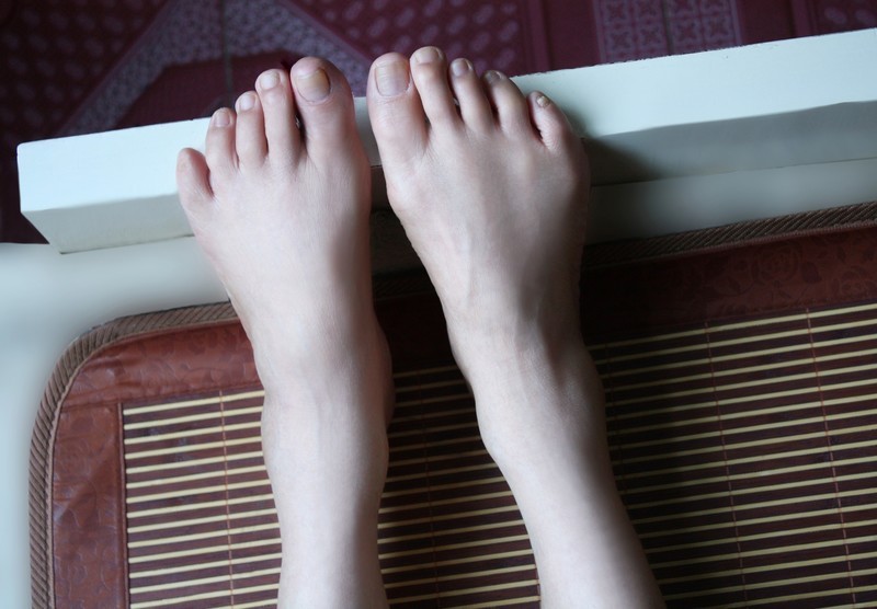 自拍裸足的诱惑 [33P]