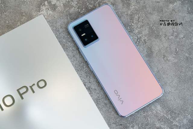 这种体验真的毒！vivo S10 Pro绮光焕彩版小评