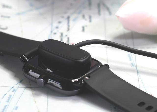 运动好搭档，华米Amazfit GTS 2 mini智能手表