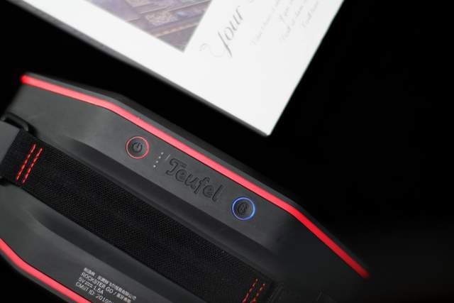 浸在水里都能用的蓝牙音箱！德国品质果然名不虚传，音质也很硬核