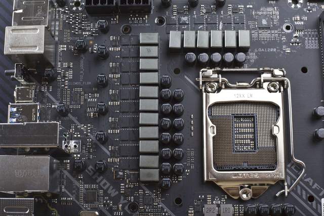 Z590竟与B560同价？性价比之王铭瑄iCraftZ590 WiFi体验