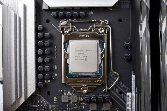 Z590竟与B560同价？性价比之王铭瑄iCraftZ590 WiFi体验