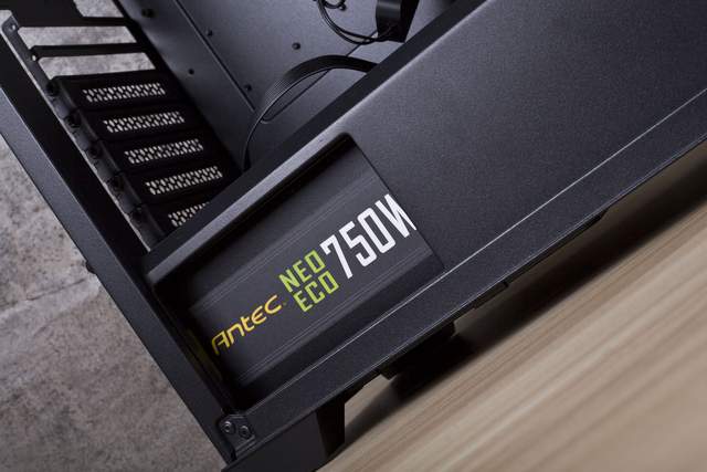 Z590竟与B560同价？性价比之王铭瑄iCraftZ590 WiFi体验