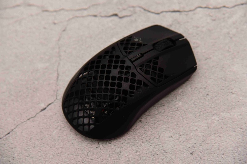 过年游戏硫酸手？—赛睿AEROX 3鼠标专治各种不服