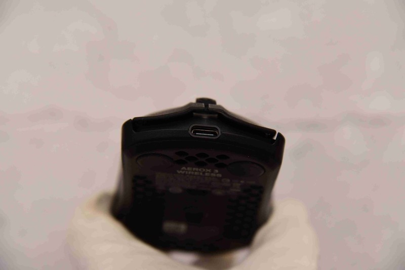 过年游戏硫酸手？—赛睿AEROX 3鼠标专治各种不服