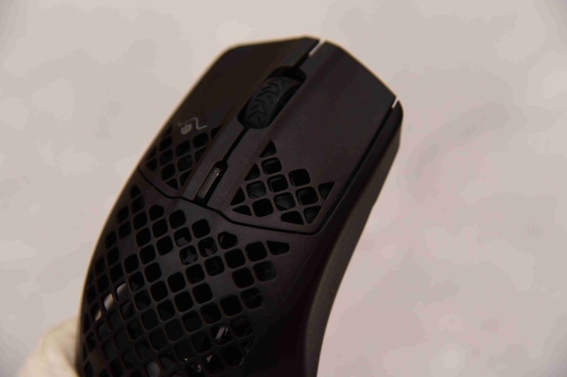 过年游戏硫酸手？—赛睿AEROX 3鼠标专治各种不服