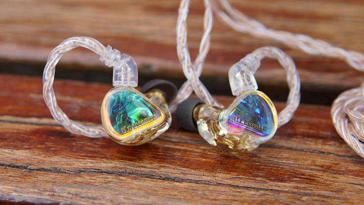 好看的耳机不会骗人 锦瑟香也TFZ ESSENCE 体验