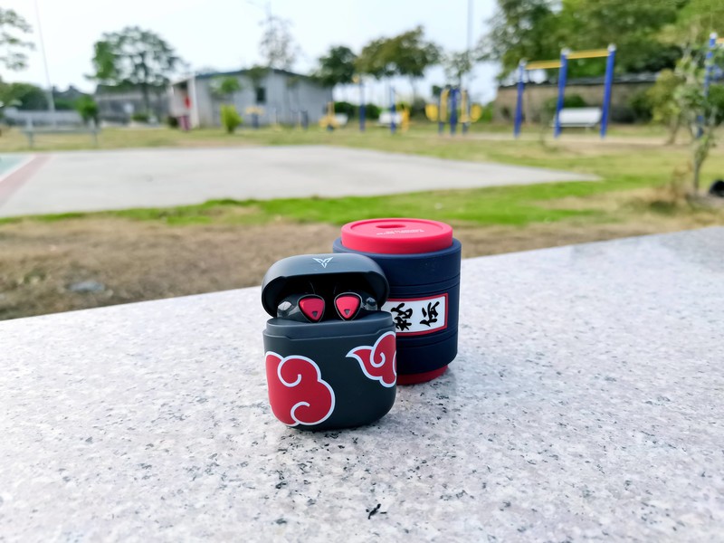 飞智X1火影联名款游戏蓝牙耳机开箱评测，游戏党听声辩位神器