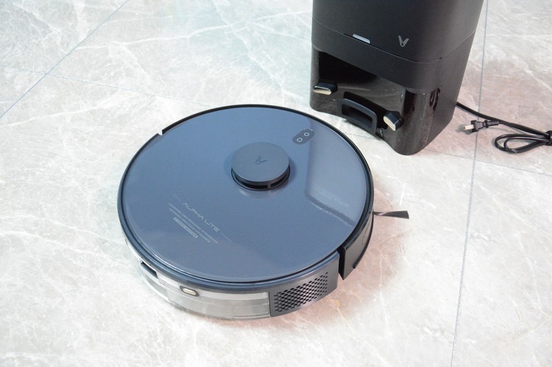 云米扫拖机器人 Alpha Lite，扫拖一体，自动集尘，省心省力