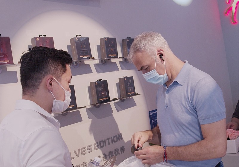 耳机潮牌TEZO亮相ChinaJoy，为年轻打Call