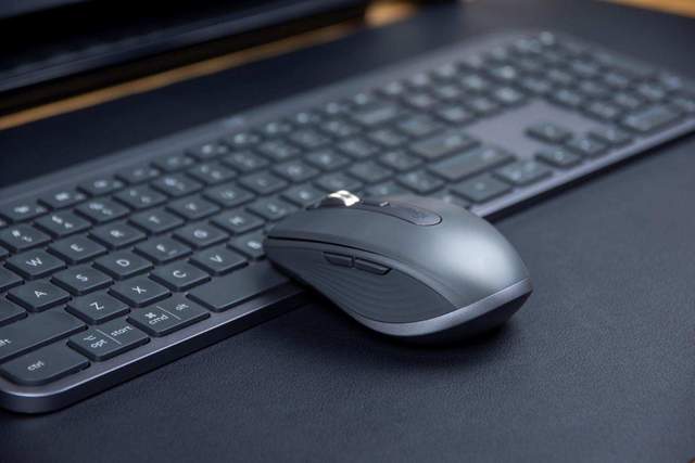 一套键鼠打通MacOS和Windows，罗技MX旗舰键鼠套装简评