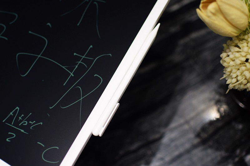 随想随画 记录灵感 小米米家液晶黑板13.5英寸