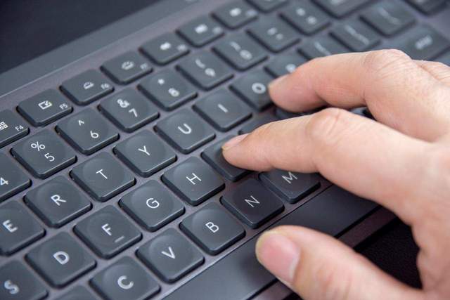 一套键鼠打通MacOS和Windows，罗技MX旗舰键鼠套装简评