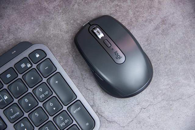 一套键鼠打通MacOS和Windows，罗技MX旗舰键鼠套装简评