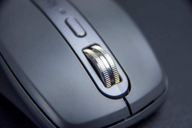 一套键鼠打通MacOS和Windows，罗技MX旗舰键鼠套装简评