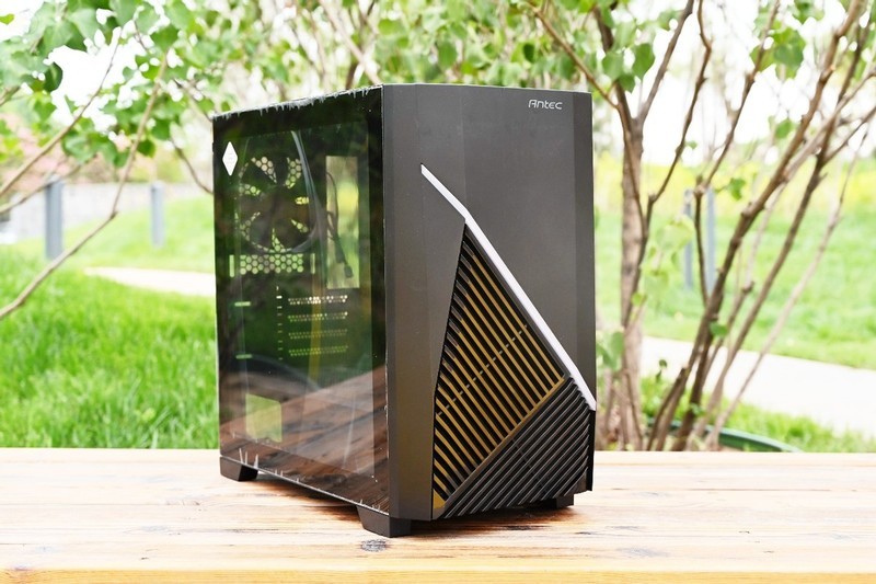 入门价位的机箱也有ARGB，兼容性还挺强，安钛克Draco 10装机体验