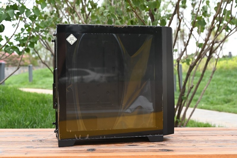 入门价位的机箱也有ARGB，兼容性还挺强，安钛克Draco 10装机体验