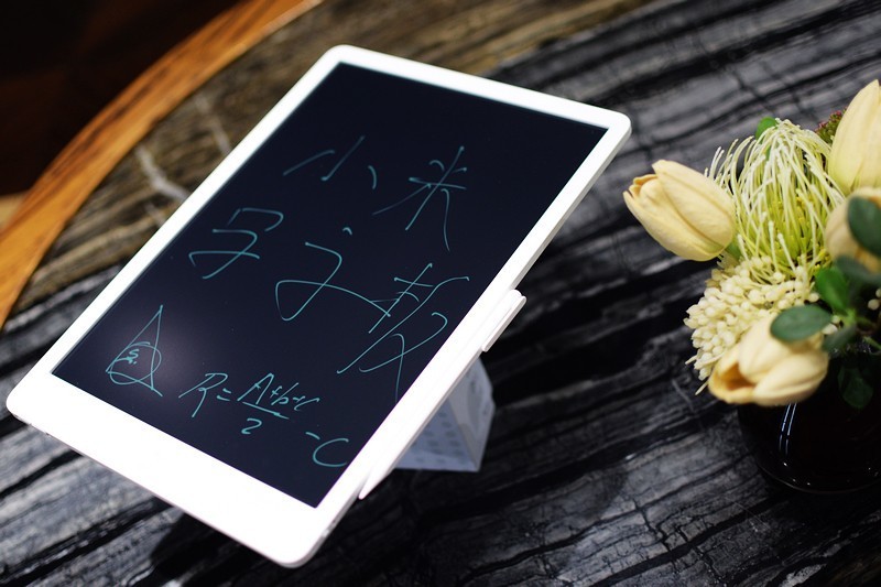 随想随画 记录灵感 小米米家液晶黑板13.5英寸