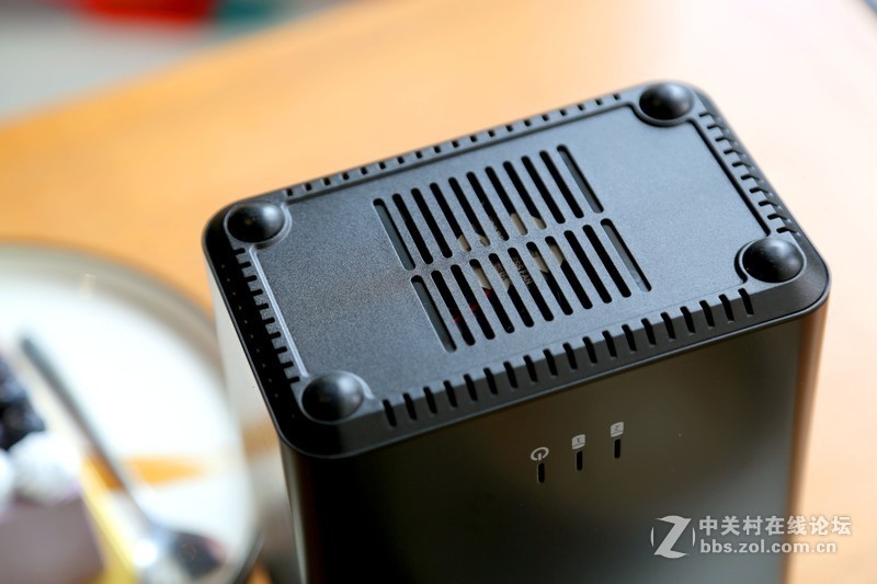 都用上了超级本，但存储数据这事咋解决？