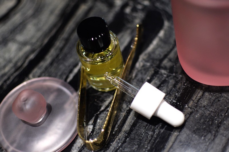 天然粉色水晶原石 维维尼奥海棠细语香薰晶石