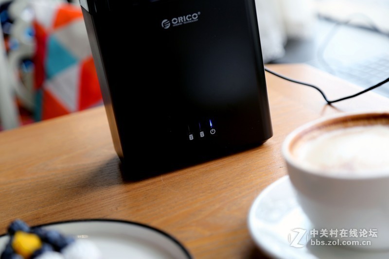 都用上了超级本，但存储数据这事咋解决？