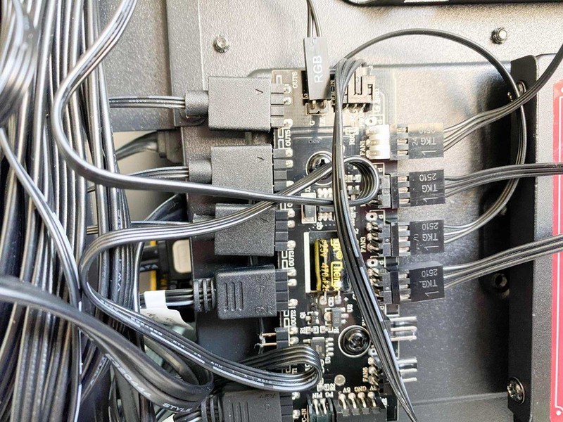 装电脑风扇怎样才算漂亮？看看九州风神魔影CF120Plus