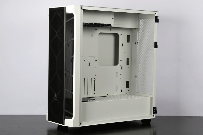 打破内存超频封印，11代酷睿i5-11600K搭配B560主板装机实测