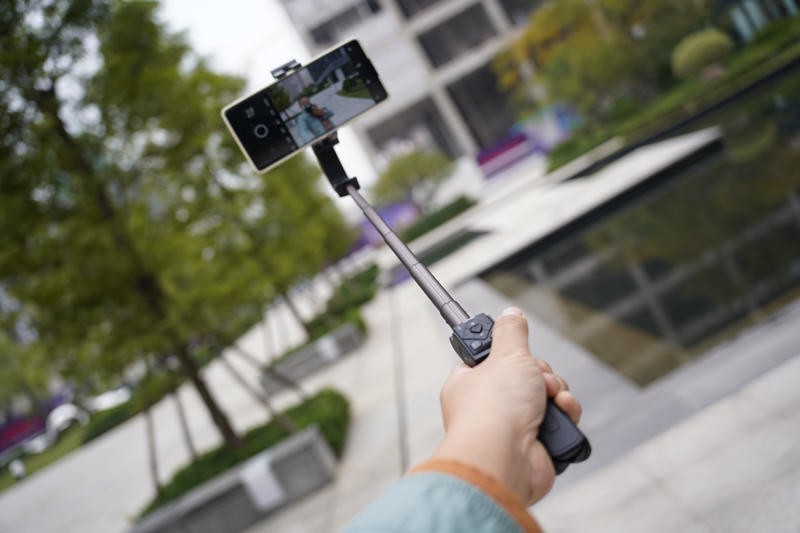 户外自拍，一杆子搞定！hohem浩瀚小Q稳拍杆体验