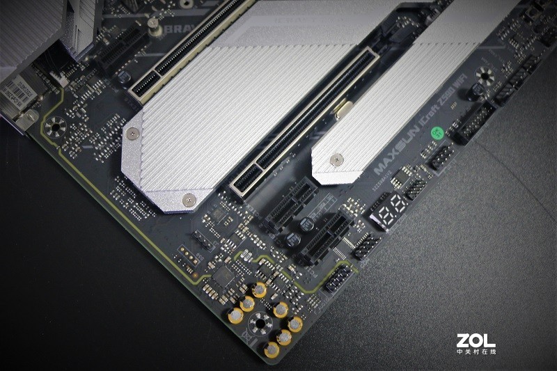 颜值与实力双飞 ——铭瑄iCraft Z590 Wifi