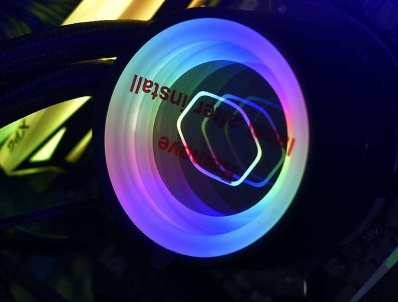 炽热的夏天 让酷冷至尊海魔240水冷 给你的电脑降降温