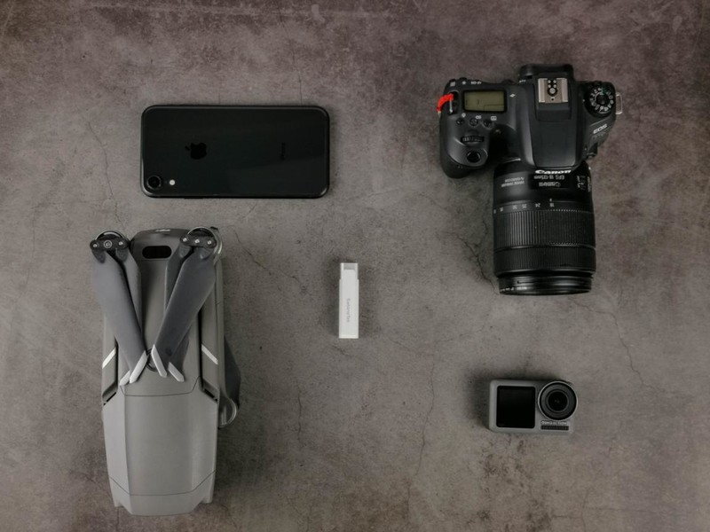 个头小，拾音好。UP主体验塞宾无线智能麦克风