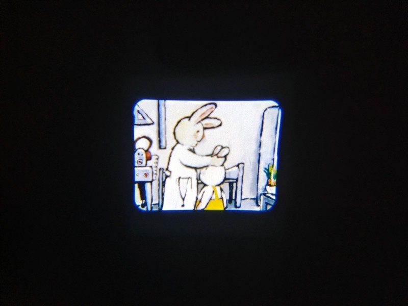 又一款哄娃神器，有了趣学伴绘本故事放映机爸爸妈妈轻松了好多