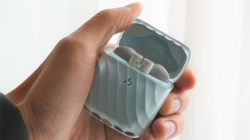 “精雕细琢”显品质！哈氪零度真无线蓝牙耳机开箱：随手礼就很赞
