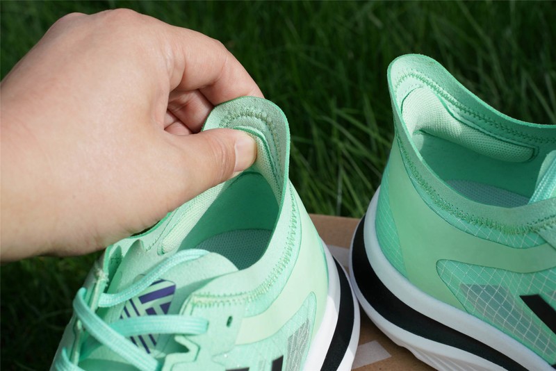 支持国货入手小米有品FREETIE轻云跑鞋，缓震能否抗衡阿迪耐克？