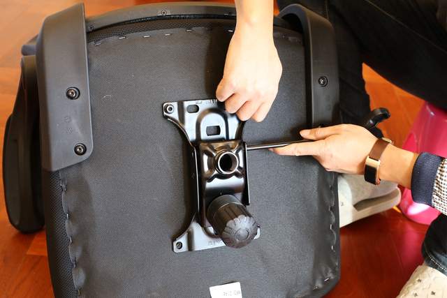 顶住腰椎，稳住PP，它是你最好的伴侣