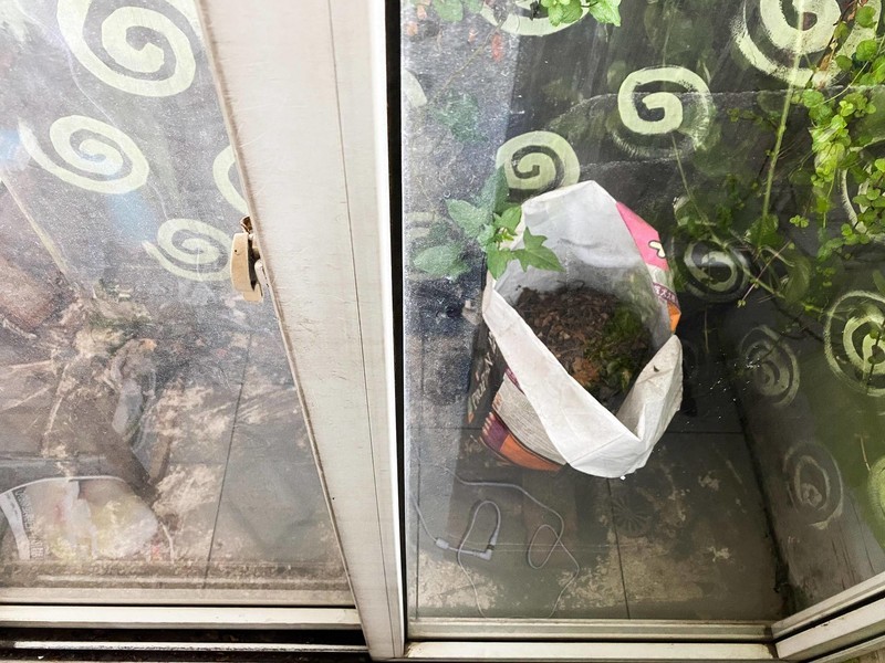 十年未擦窗，一朝自动净，UONI由利自动擦窗机器人使用分享