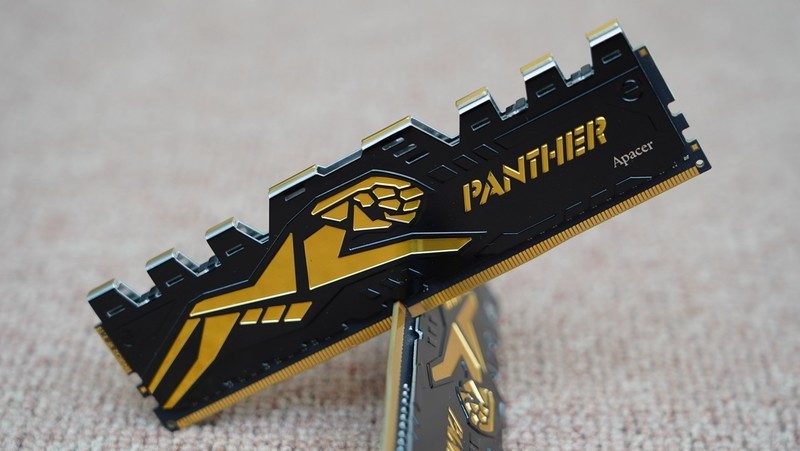 如何打造高性价比NAS？老司机打造的低成本黑群NAS主机分享