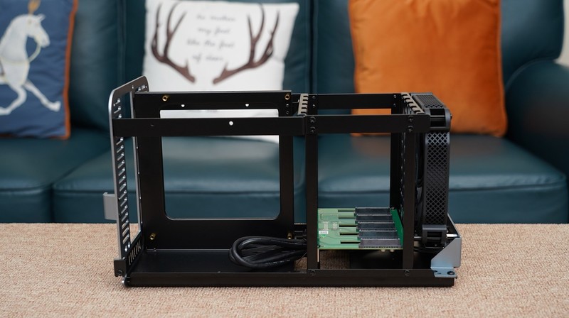 如何打造高性价比NAS？老司机打造的低成本黑群NAS主机分享