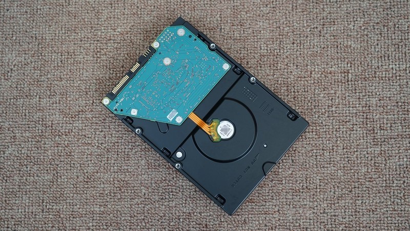 如何打造高性价比NAS？老司机打造的低成本黑群NAS主机分享