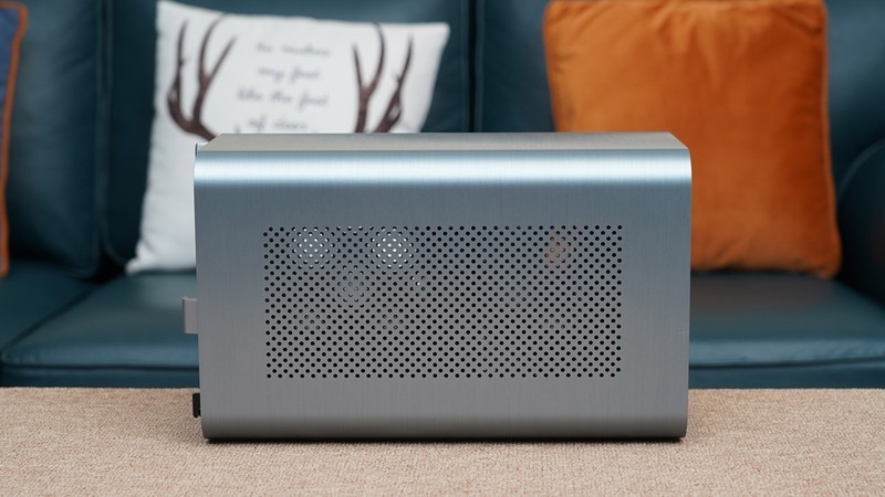 如何打造高性价比NAS？老司机打造的低成本黑群NAS主机分享