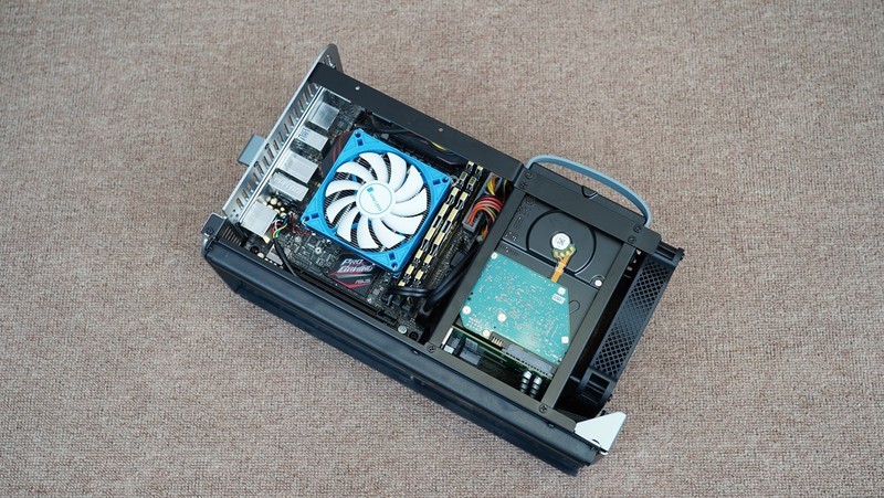 如何打造高性价比NAS？老司机打造的低成本黑群NAS主机分享