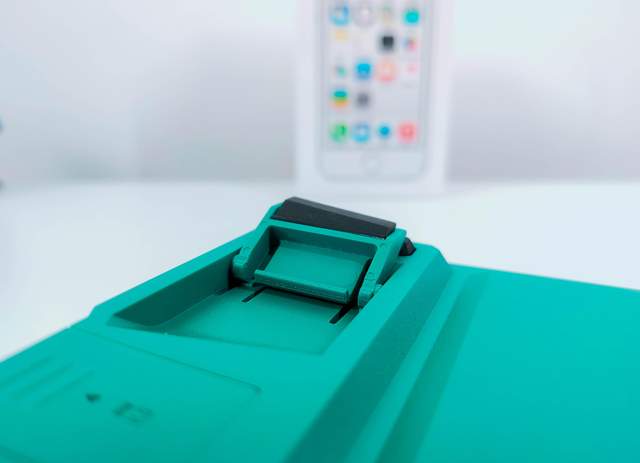 人生总得有点绿，杜伽K330W机械键盘评测：全新晶轴+续航翻8倍