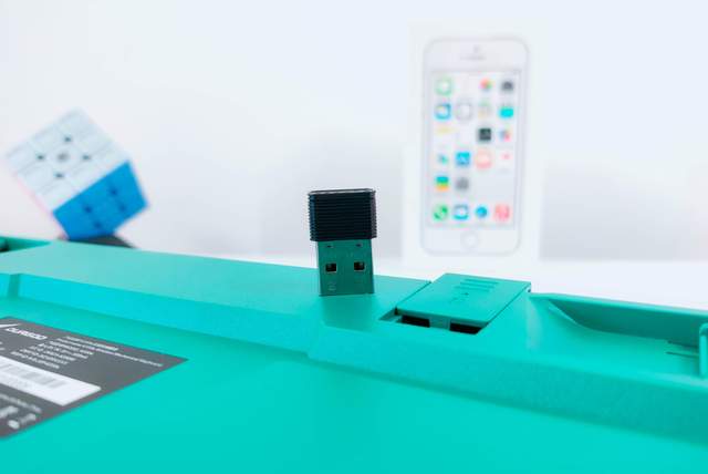 人生总得有点绿，杜伽K330W机械键盘评测：全新晶轴+续航翻8倍