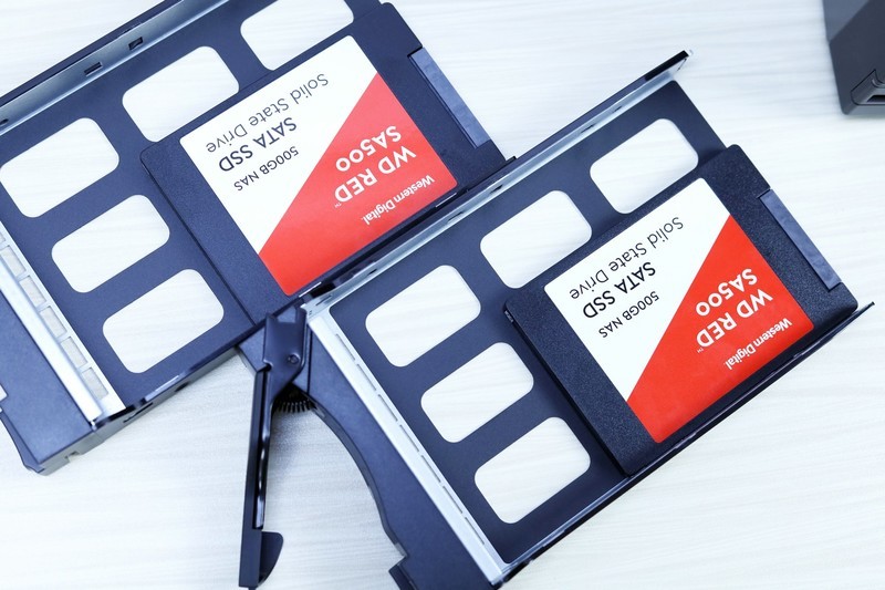 10年练习生终以“ASUS”正式出道 四核双2.5G网口NAS 华硕AS6604T使用体验