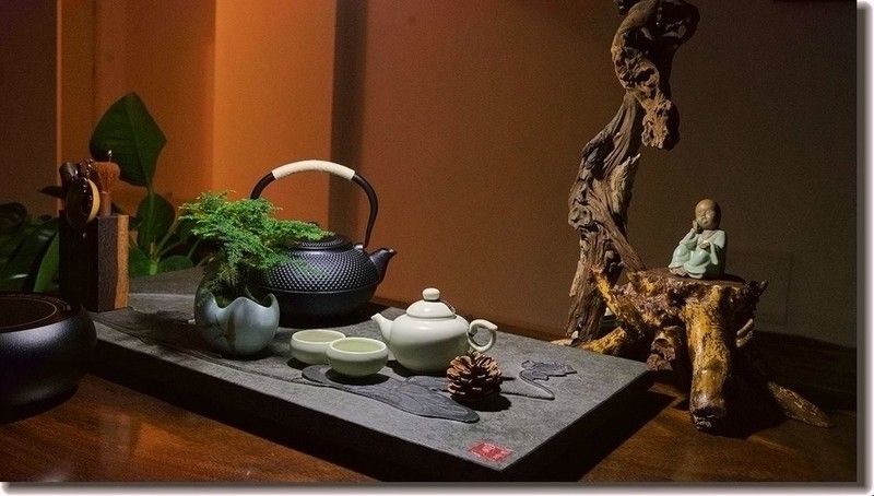 各位老朋友新年快乐