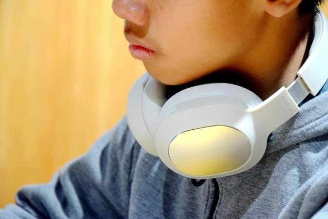 这应该是最平民的主动降噪头戴耳机，诺基亚E1200 ANC体验分享