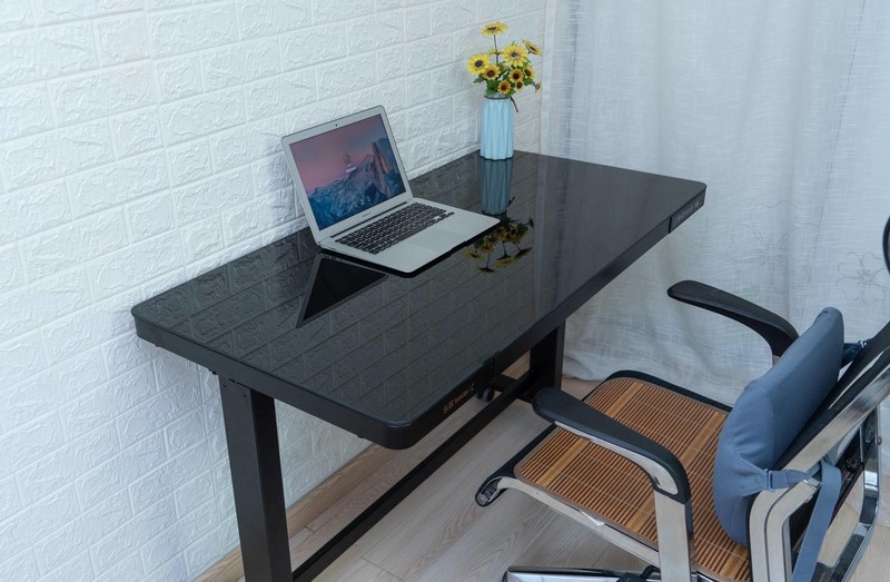 自己动手，给乐歌E5升降桌加装滚轮，改造后超级实用