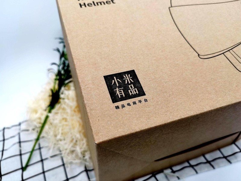 安全帽戴头上，你好他也好，安安全全上班，快快乐乐下班